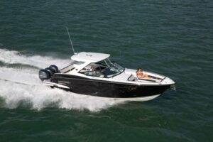 Read more about the article 2019 Monterey 385SE Review