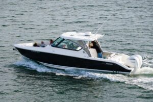Read more about the article How To Buy A Used Boat In North Carolina