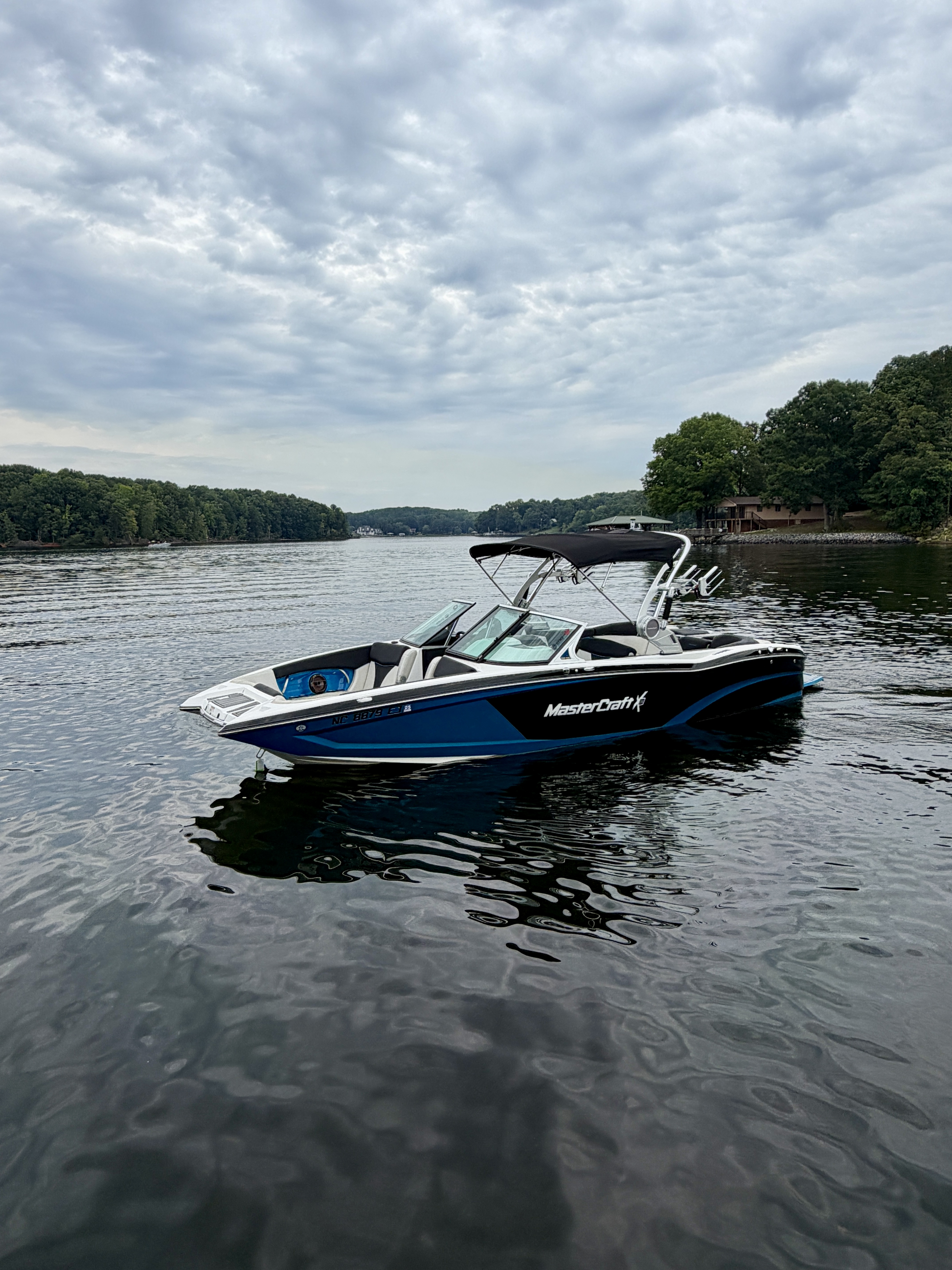 2018 MasterCraft X26 Sport Boat