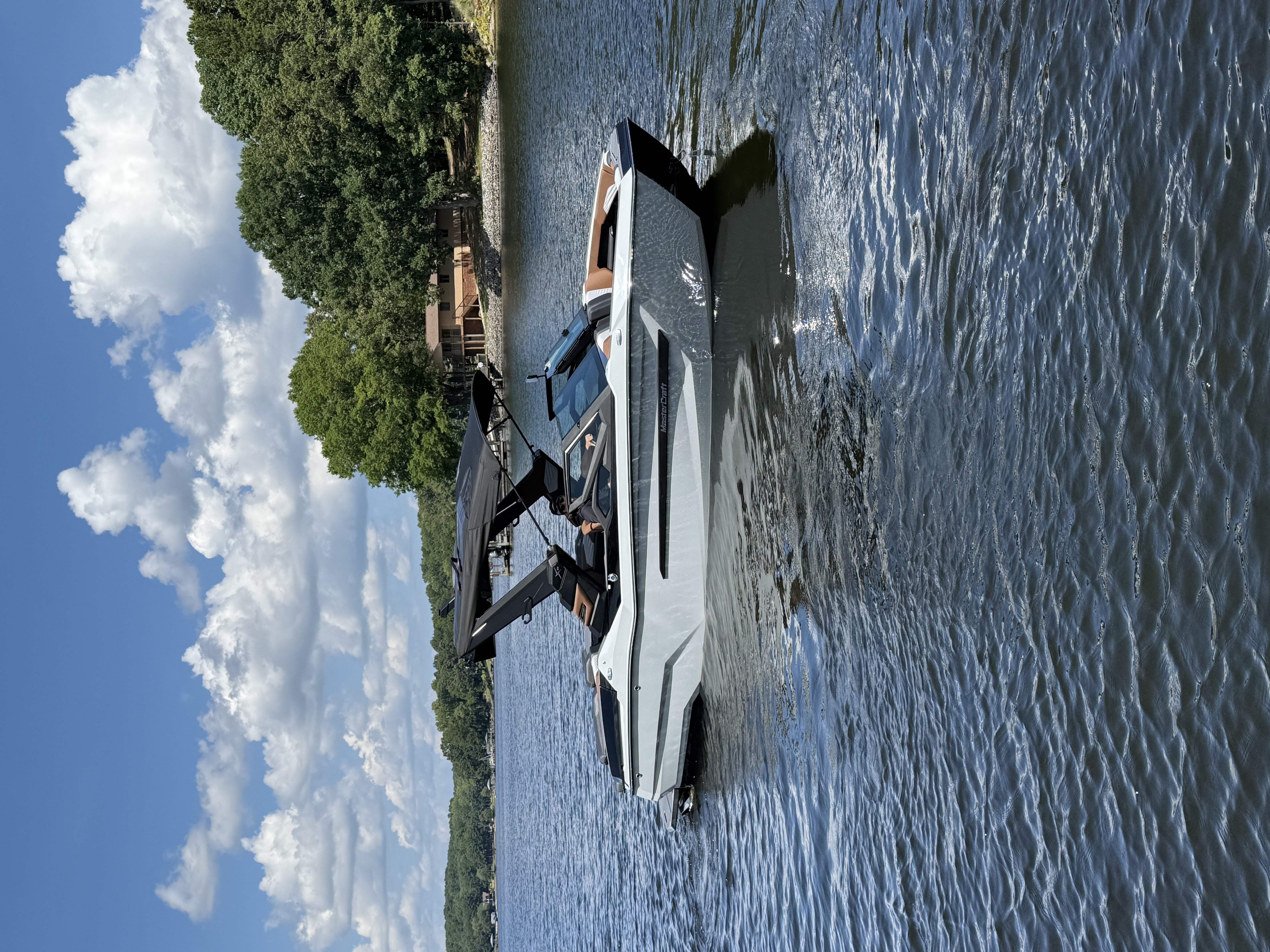 2026 MasterCraft X22 Sport Boat