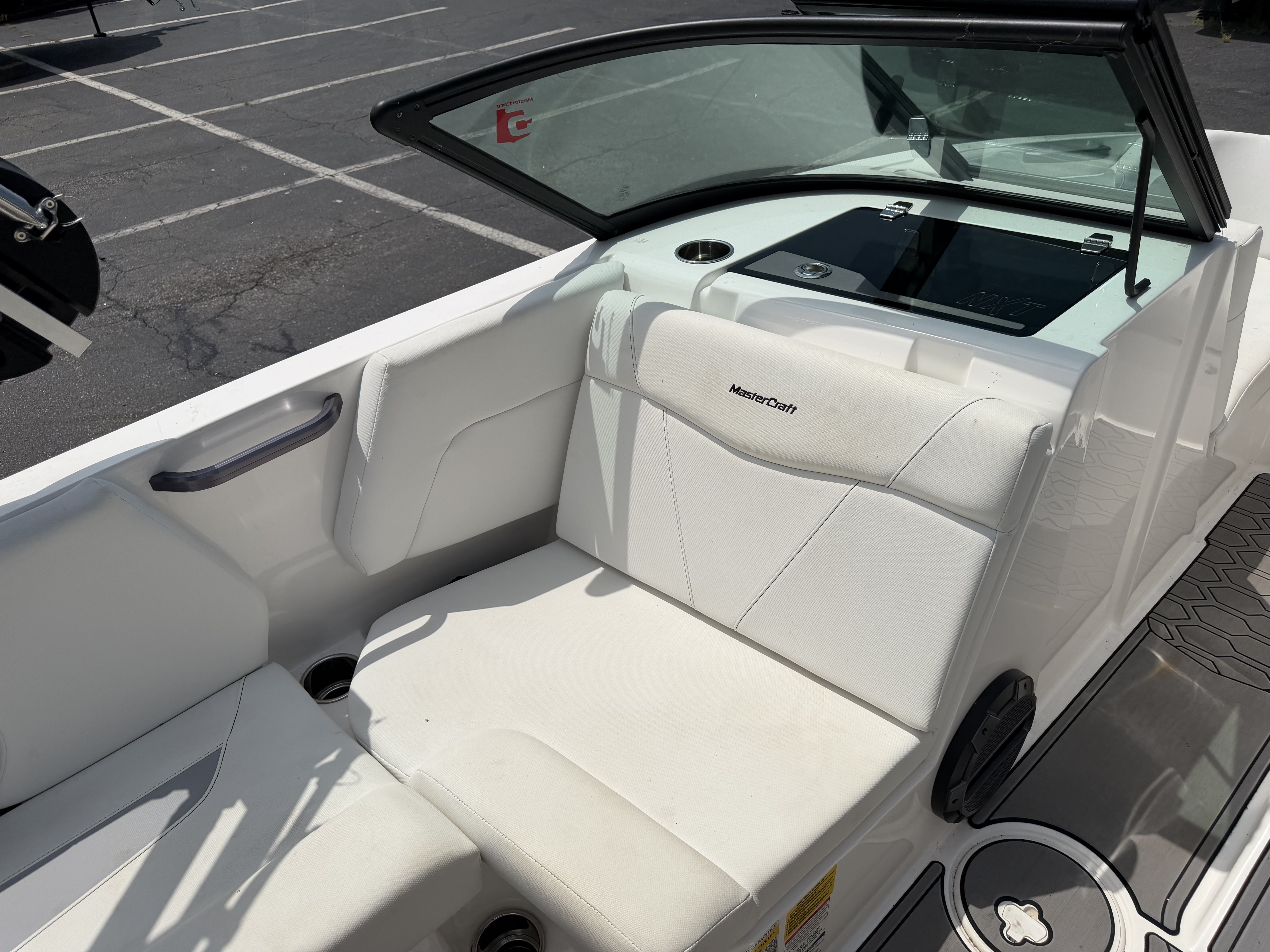 2022 MasterCraft NXT20 Sport Boat