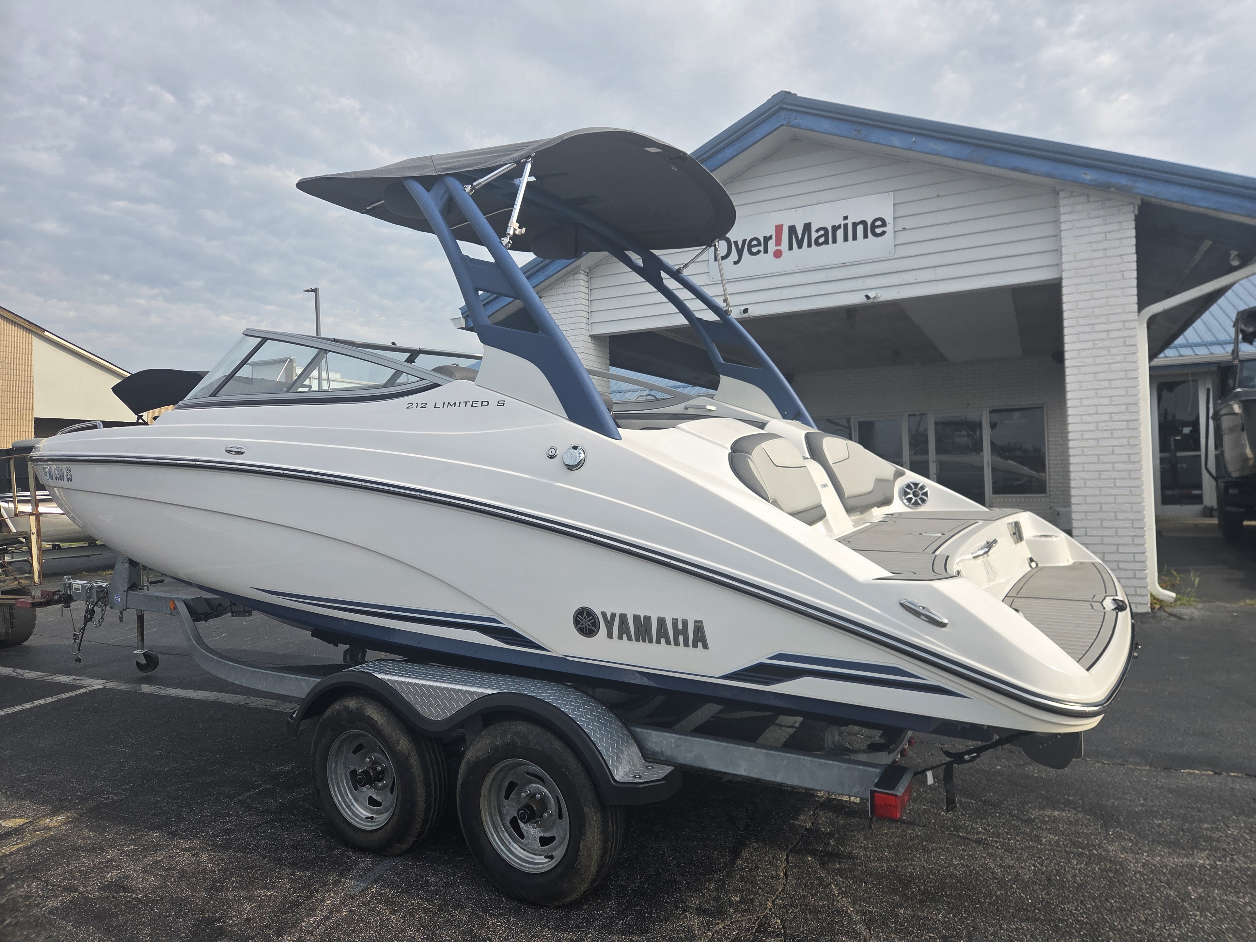 2018 Yamaha 212 Limited S Sport Boat