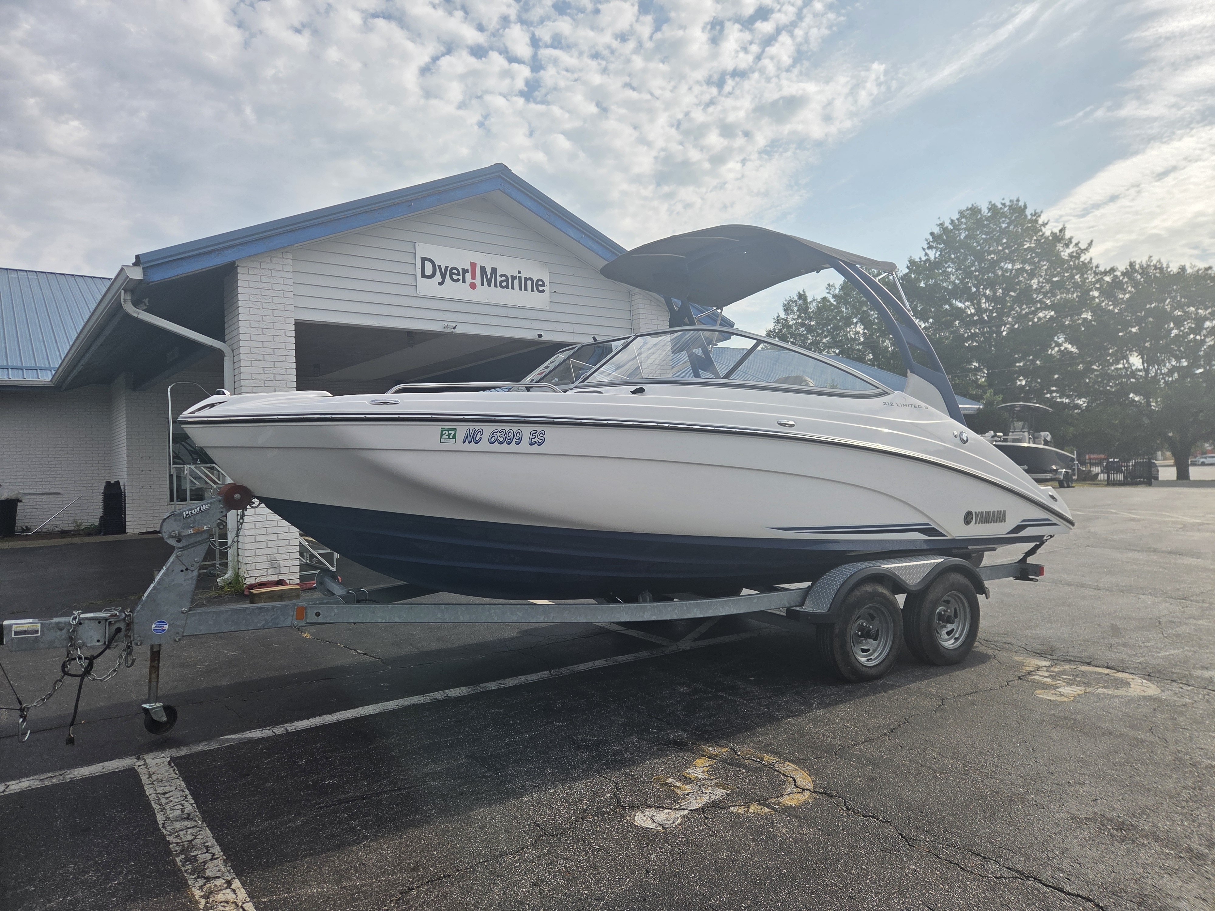 2018 Yamaha 212 Limited S Sport Boat