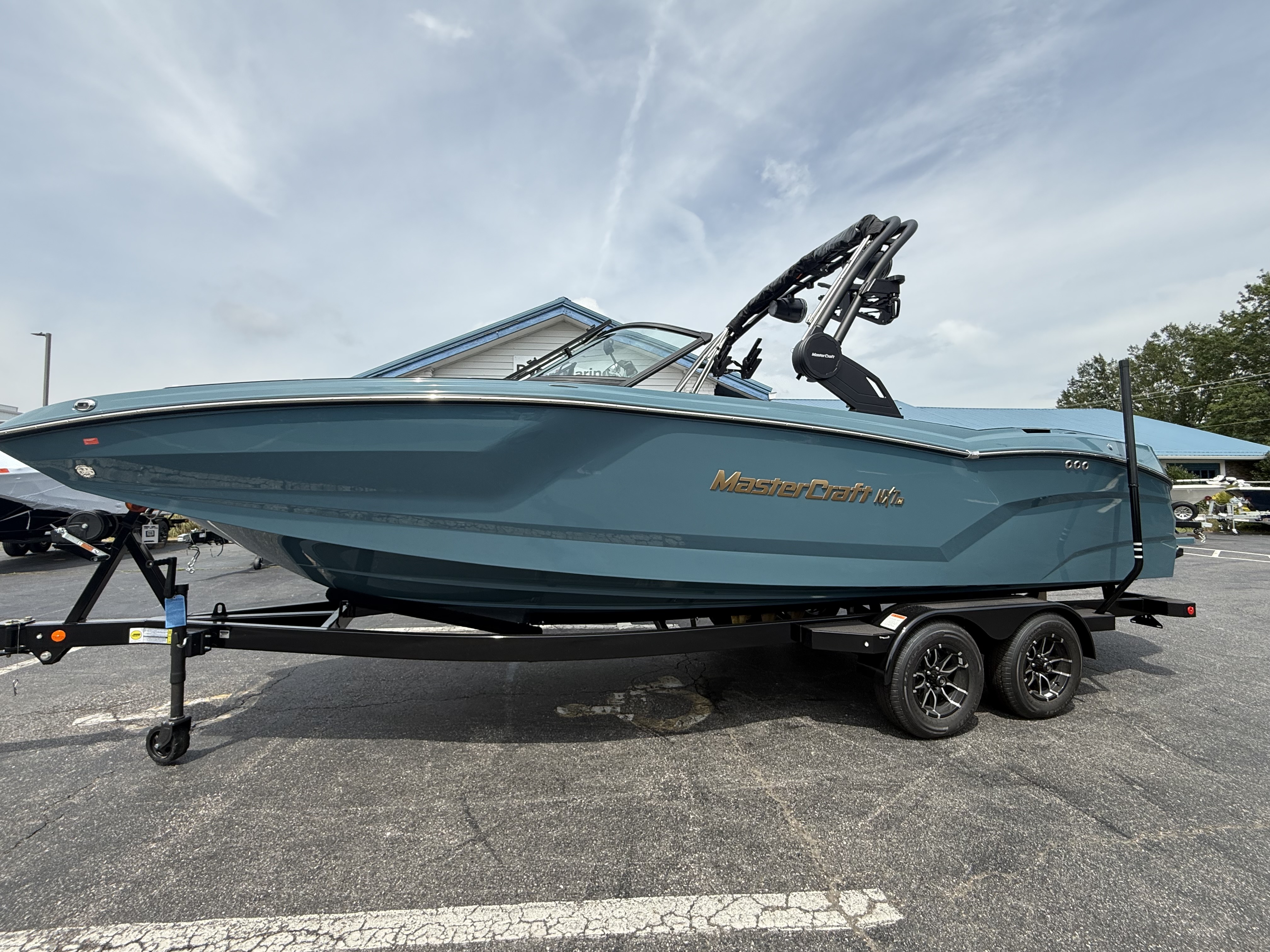 2027 MasterCraft NXT24 Sport Boat