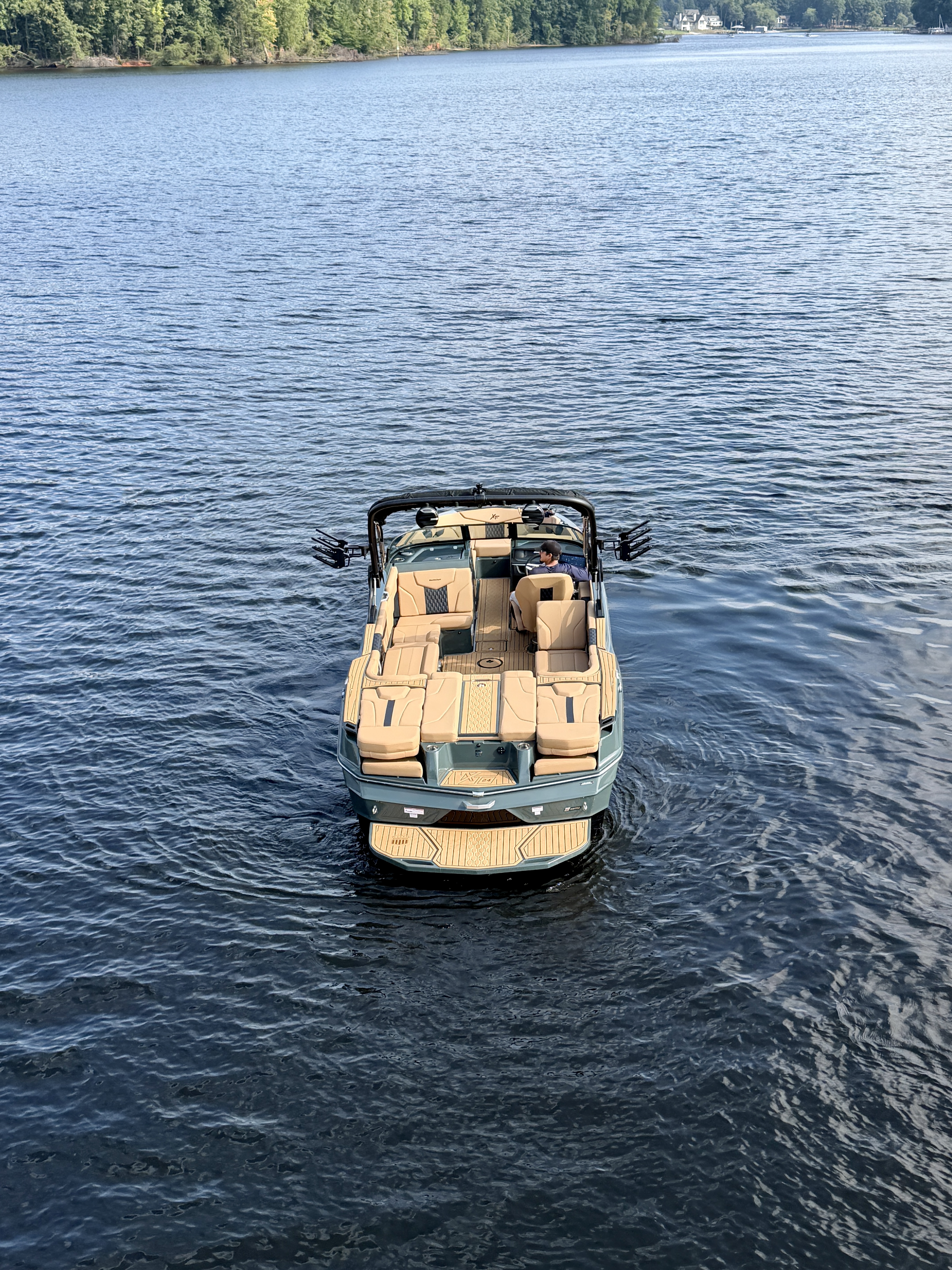 2027 MasterCraft XT24 Sport Boat