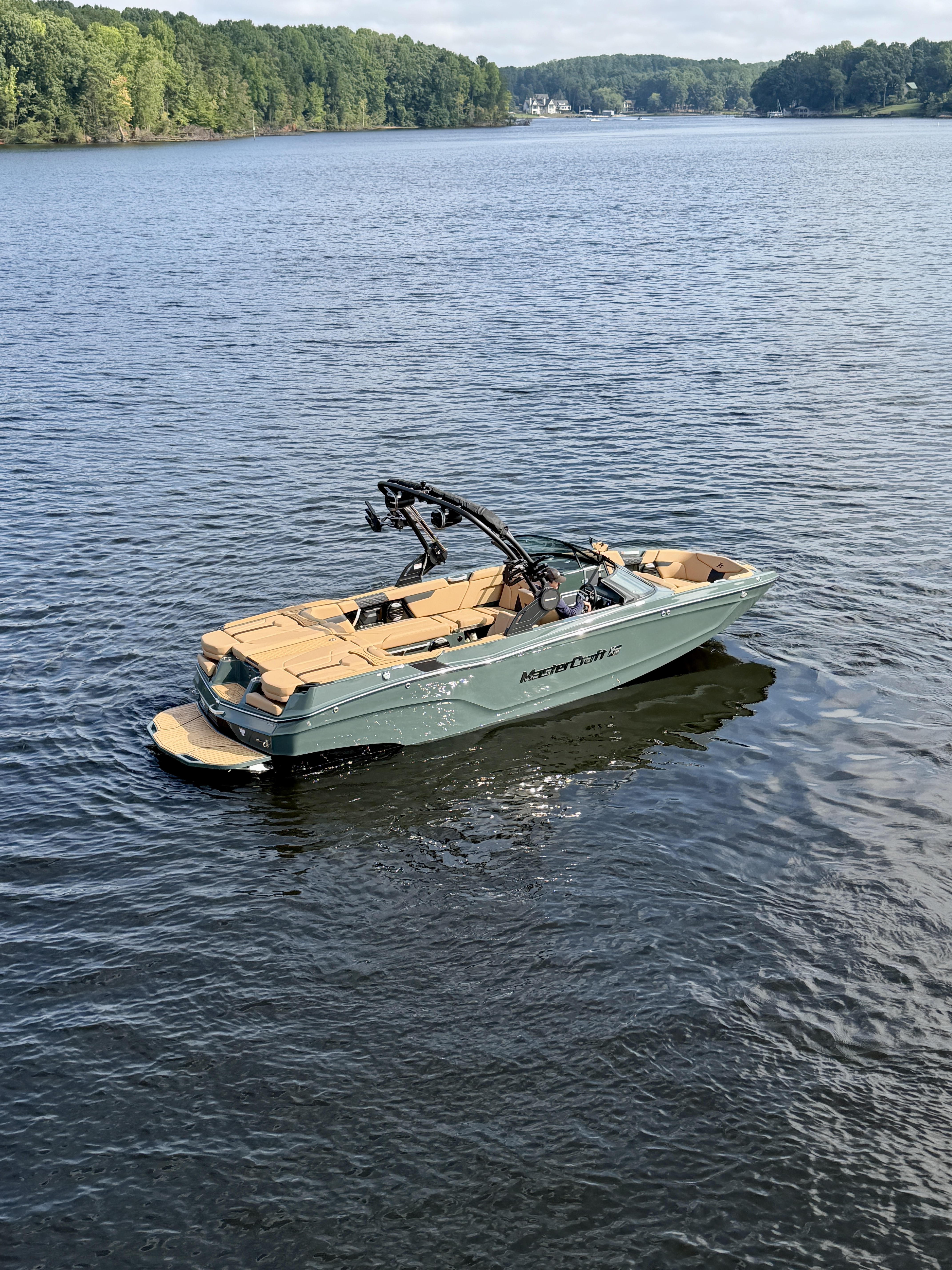 2027 MasterCraft XT24 Sport Boat