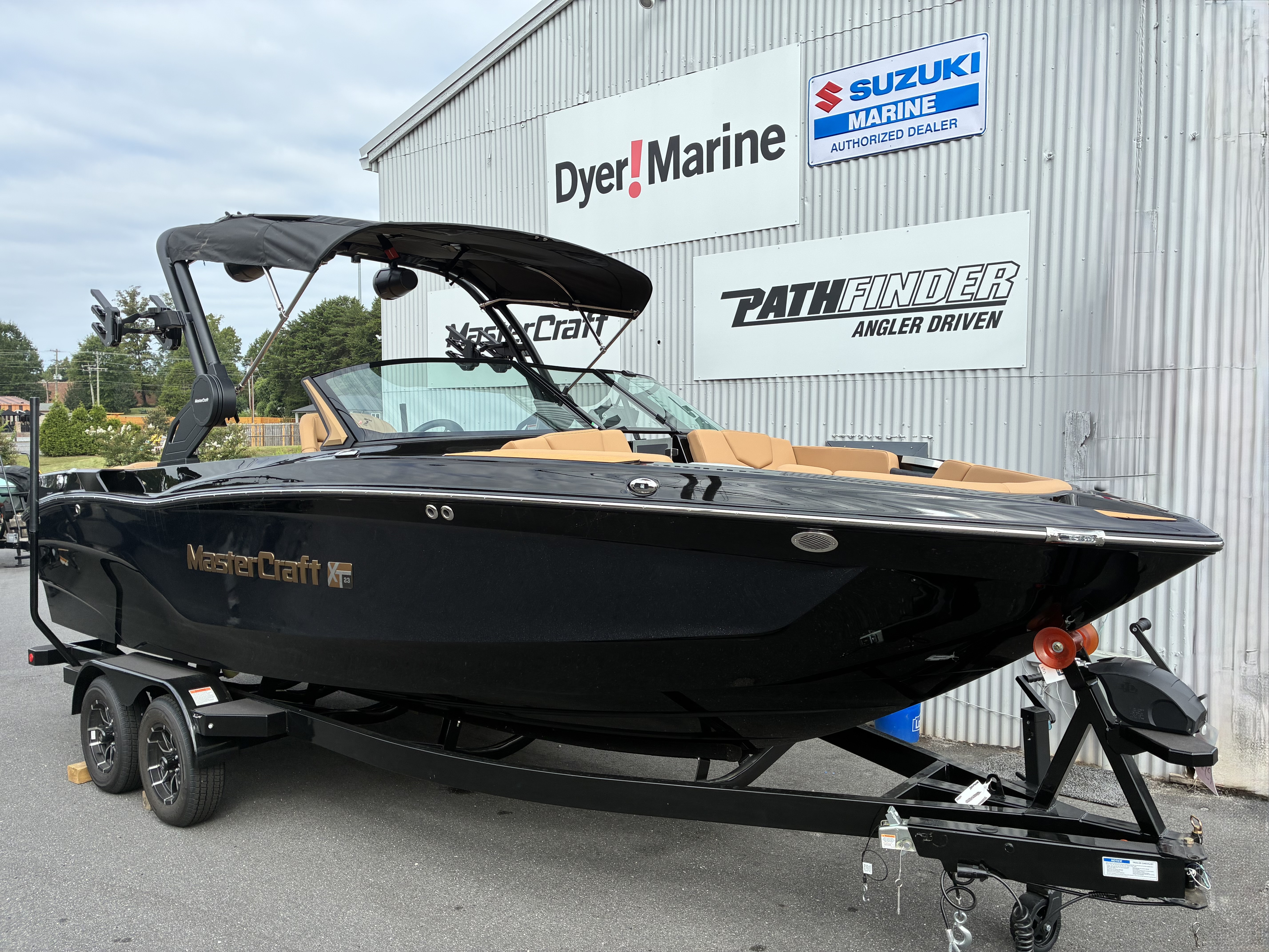 2026 MasterCraft XT23 Sport Boat