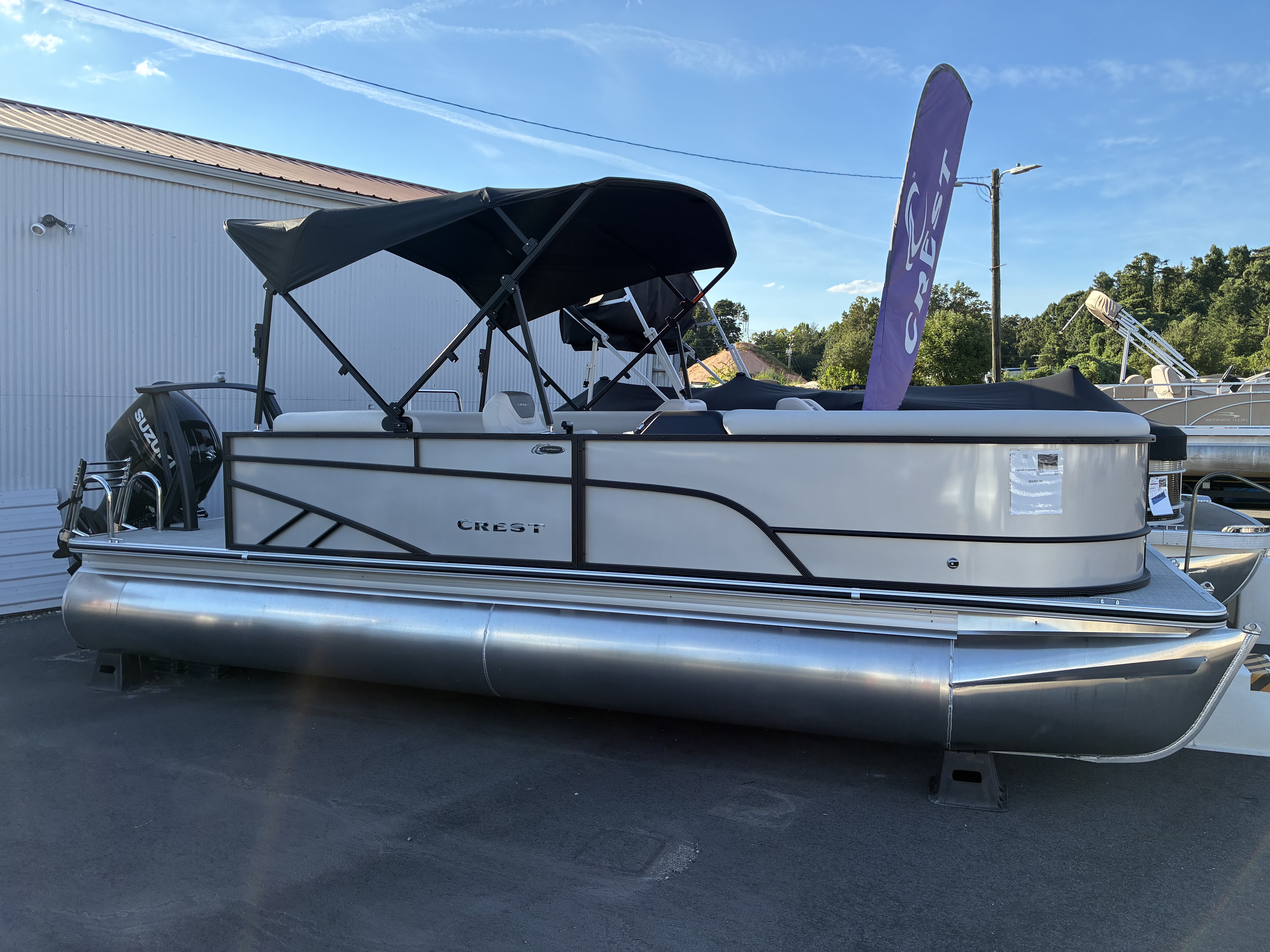 2027 Crest CONQUEST SE 220 CRUISE Pontoon