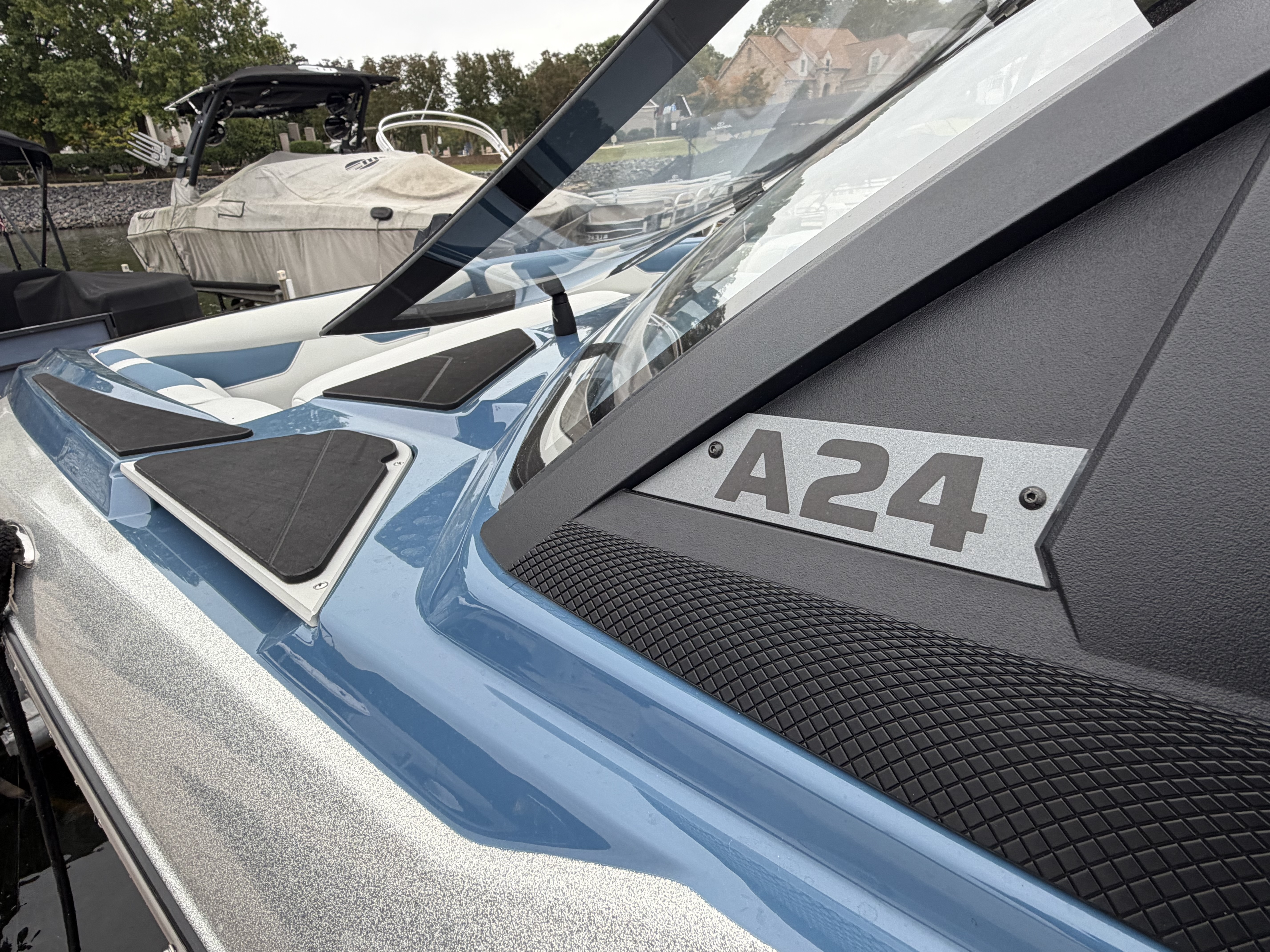 2021 AXIS A24 Sport Boat